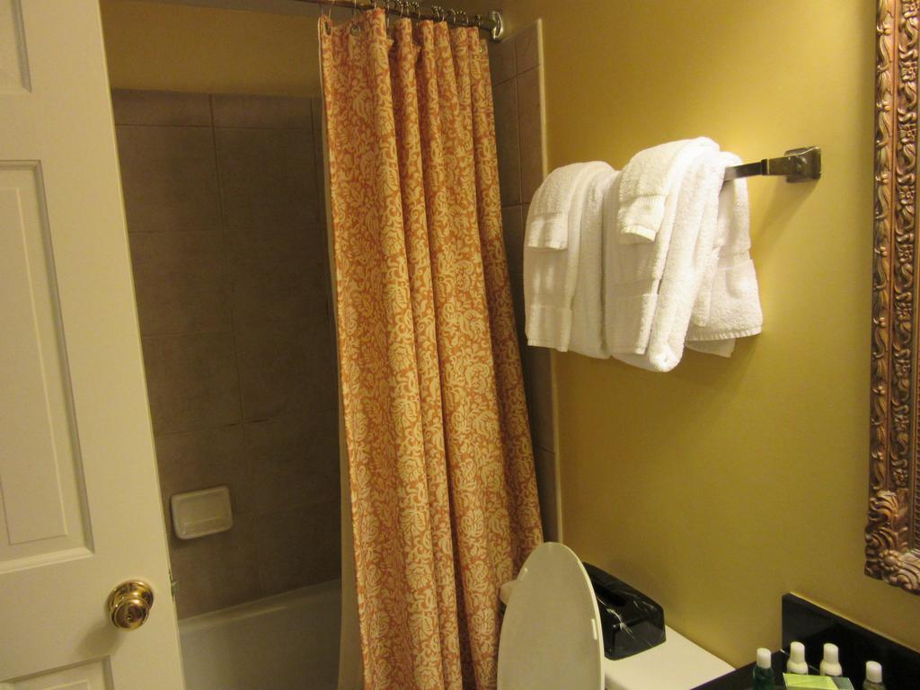 The Lodge Alley Inn Charleston Esterno foto