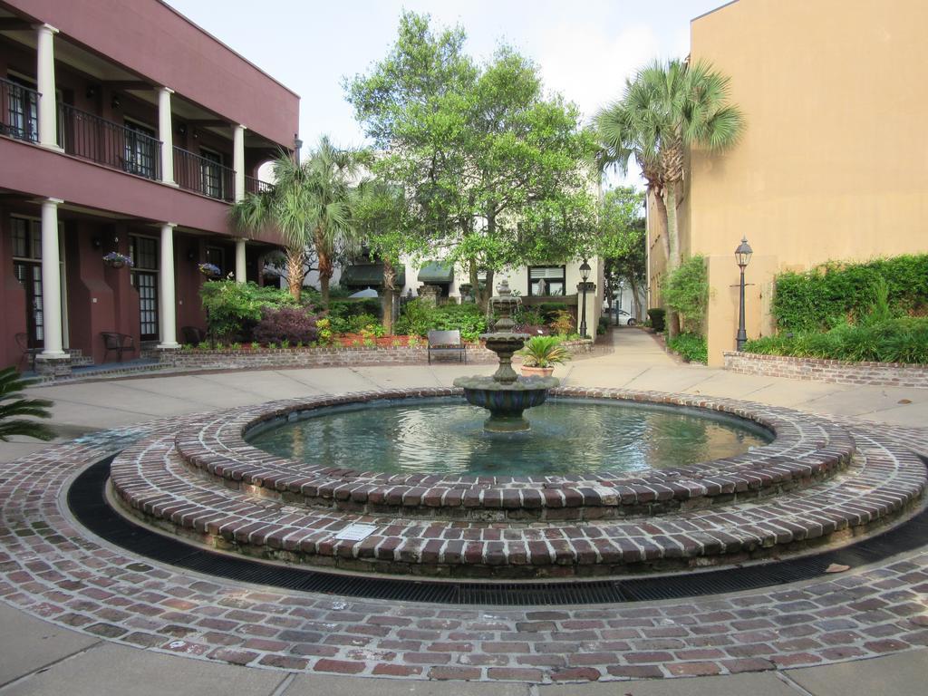 The Lodge Alley Inn Charleston Esterno foto